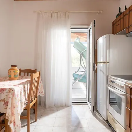 Isabella Holiday home Toroni