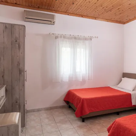 Isabella Holiday home Toroni